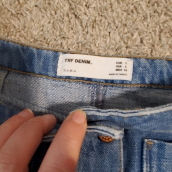 ZARA Button Front Denium Skirt - Picture 5 of 8